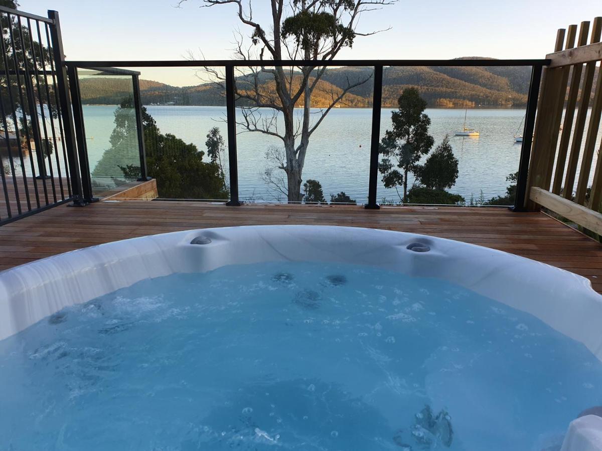 The Beach House- Private Jacuzzi And Wood Fire! Dover Kültér fotó